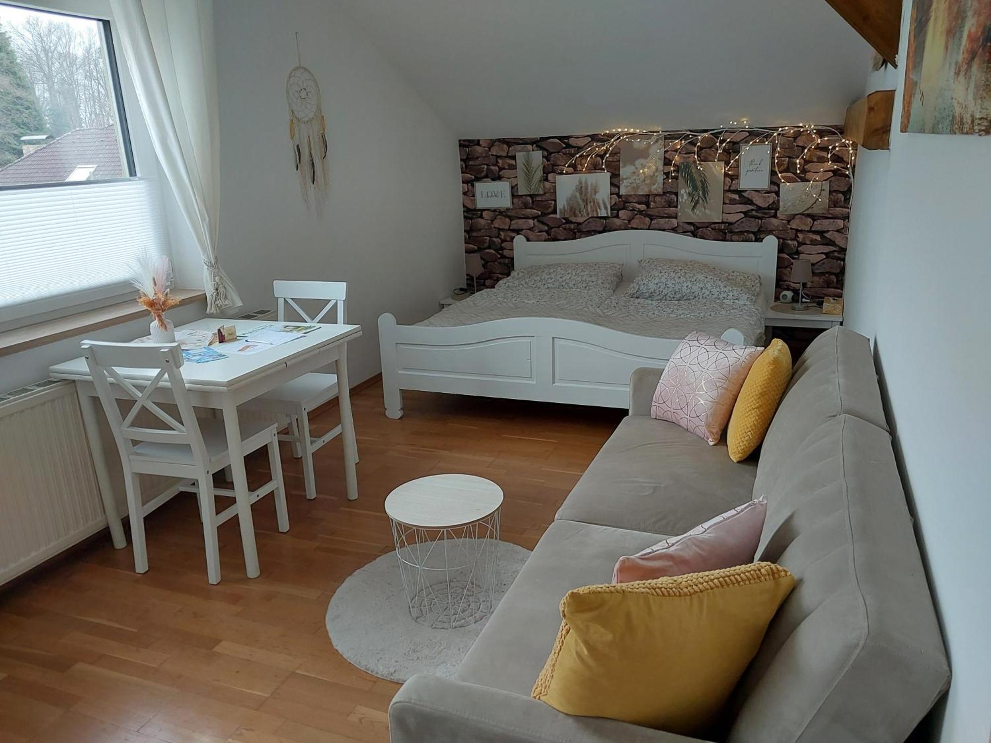 Homew4 - Apartment Sonnenschein Hoheneich Ngoại thất bức ảnh